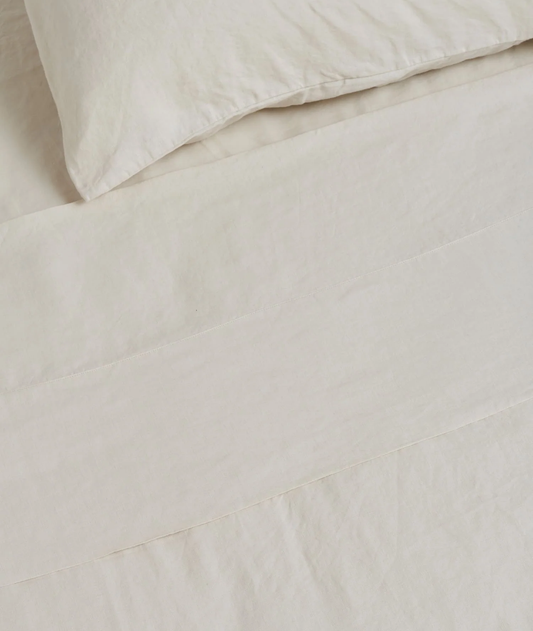 Carlotta & Gee - flat sheet queen cream