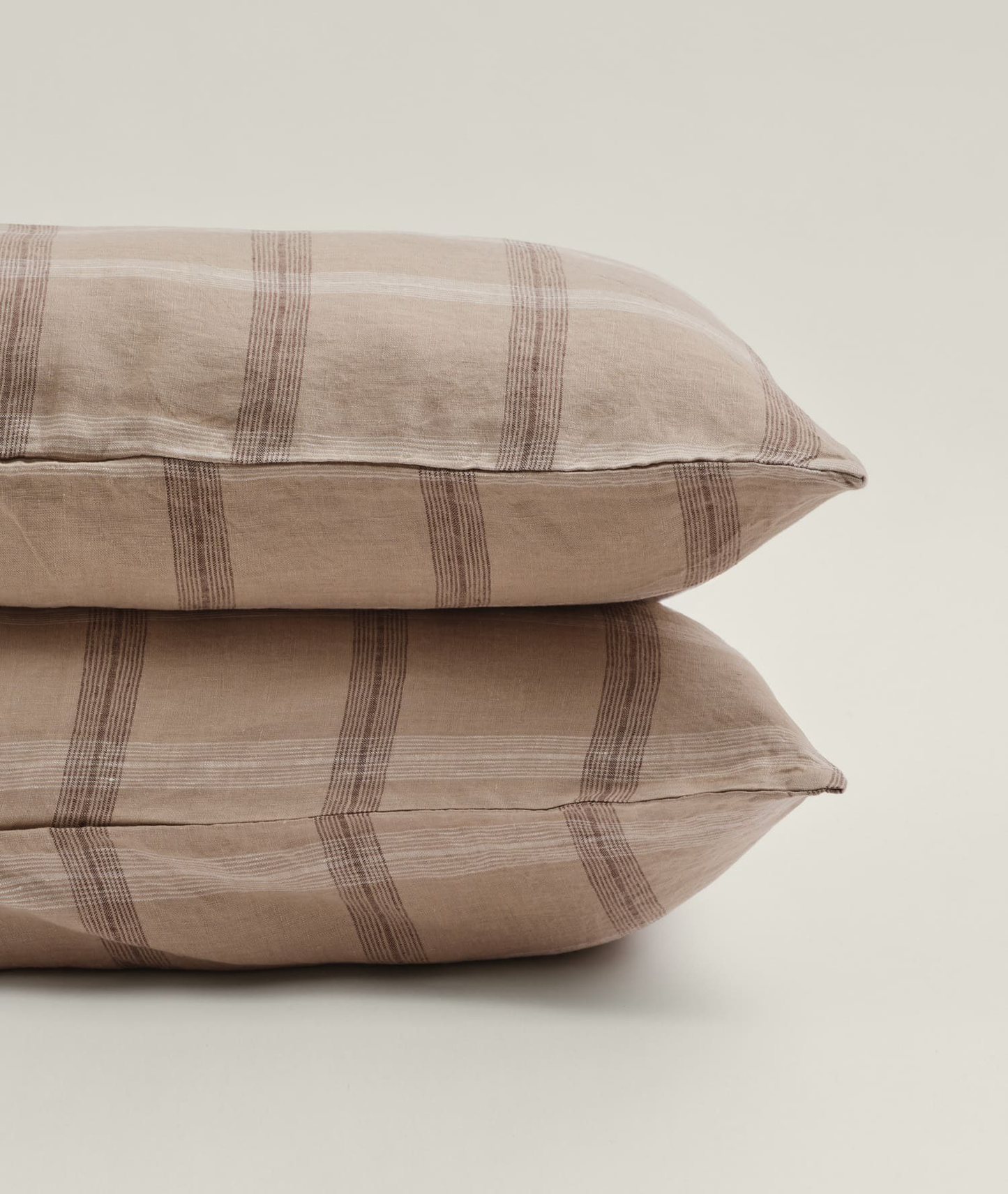 100% Linen Pillowcase Set (of two) in Natural Plaid