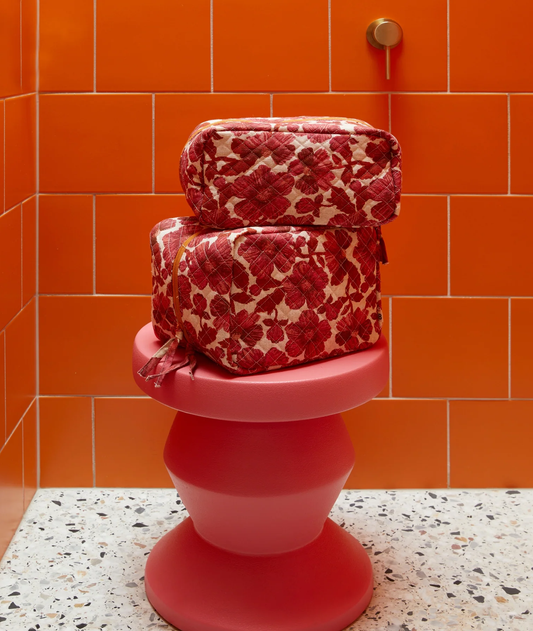 Leon cerise toiletry bag med - B & N