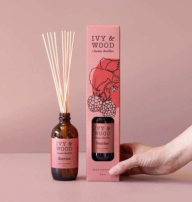 Homebody reed diffuser - ivy and wood