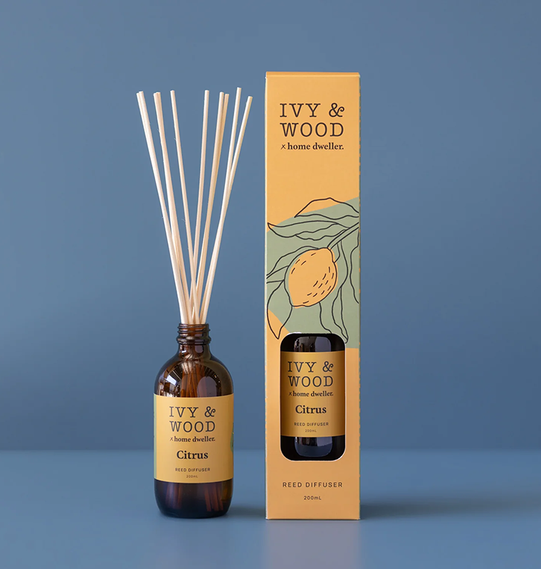 Homebody reed diffuser - ivy and wood