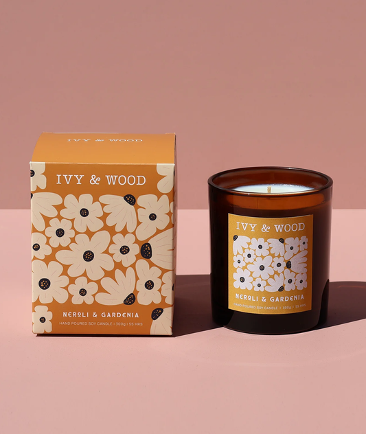 Flora candle 300g - ivy and wood